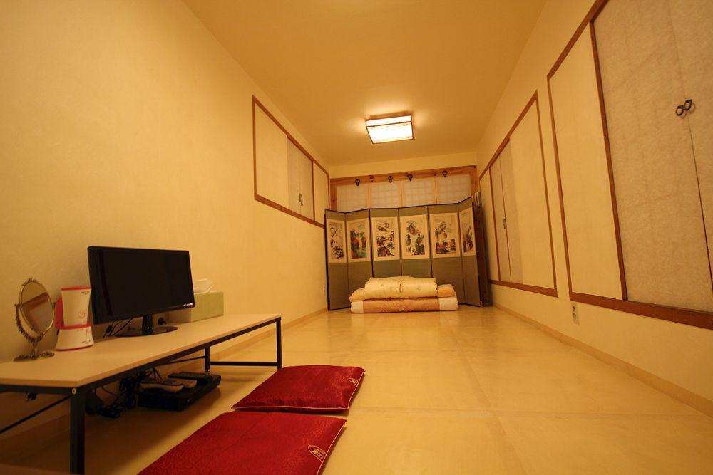 Doo Hanok Guesthouse Seoul Bagian luar foto