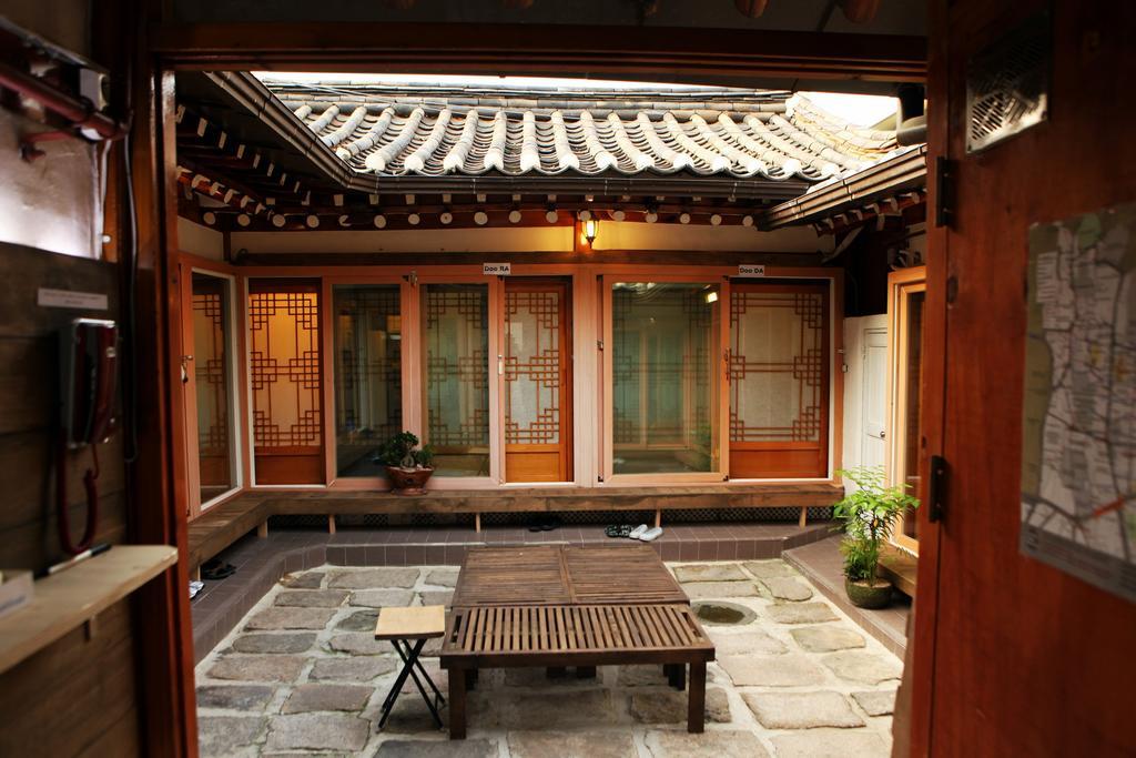 Doo Hanok Guesthouse Seoul Bagian luar foto