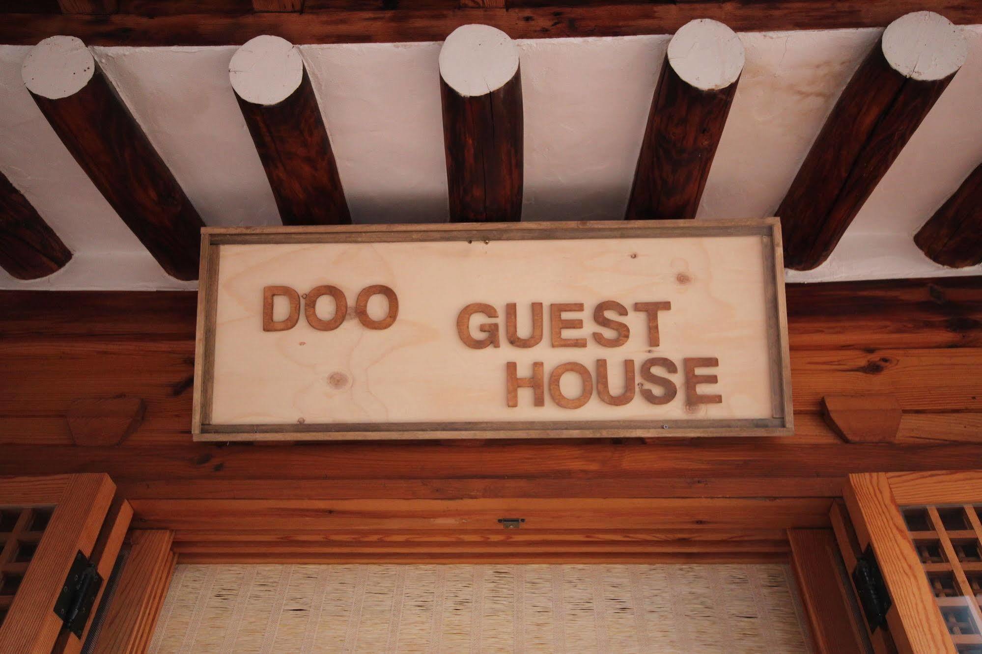 Doo Hanok Guesthouse Seoul Bagian luar foto