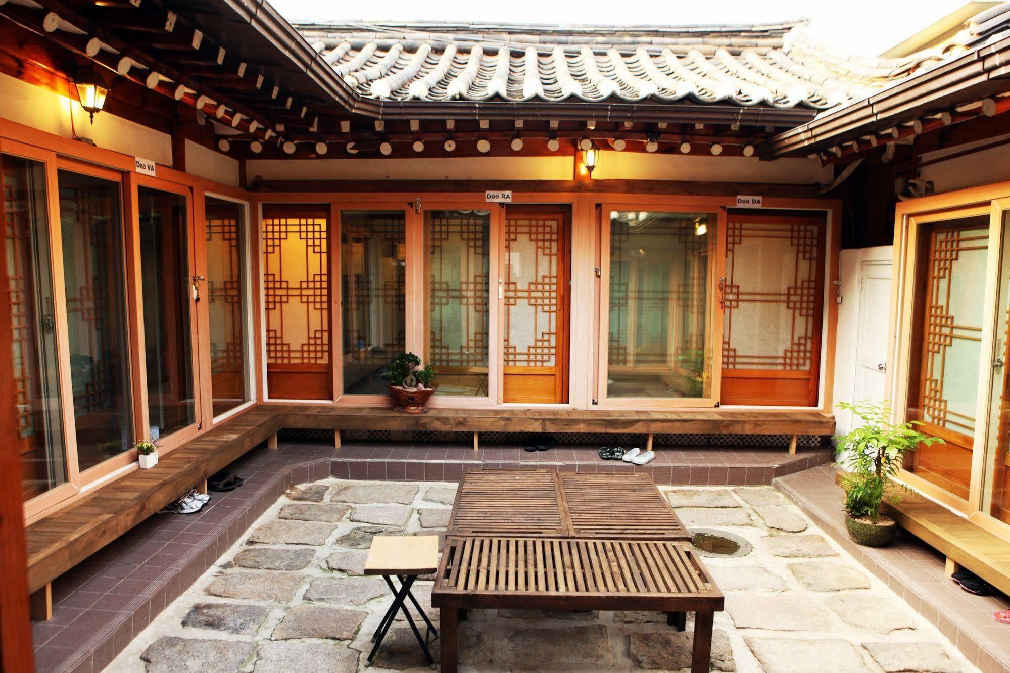 Doo Hanok Guesthouse Seoul Bagian luar foto
