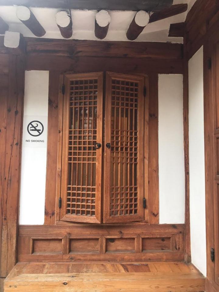 Doo Hanok Guesthouse Seoul Bagian luar foto